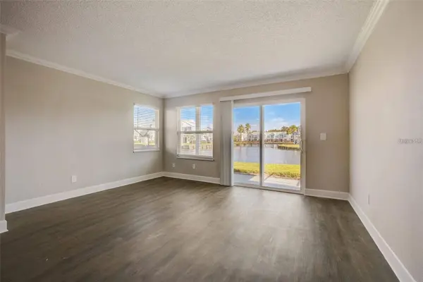 2556 WOODGATE BLVD #101, Orlando, FL 32822