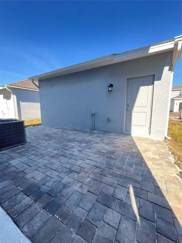 716 SQUIRE AVE, Debary, FL 32713