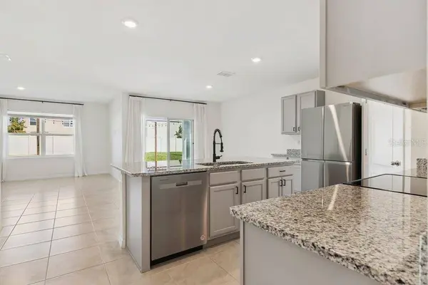 5235 MAHOGANY DR, Mount Dora, FL 32757