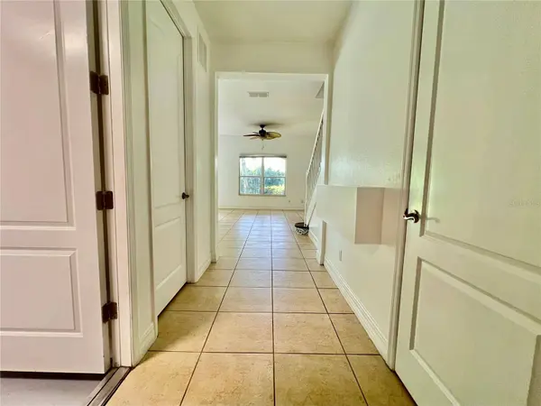 10411 BELFRY CIR, Orlando, FL 32832