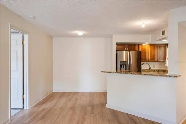 4512 COMMANDER DR #1712, Orlando, FL 32822