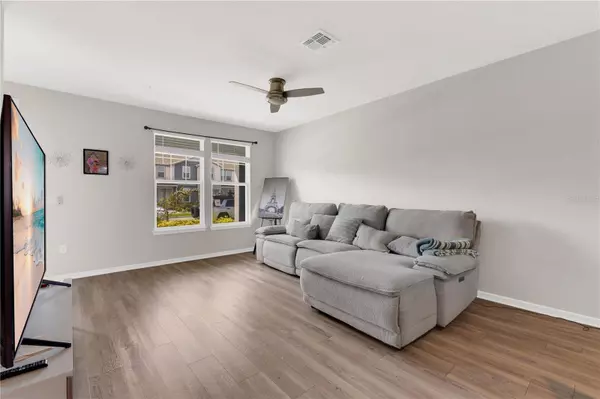 14255 SAPELO BEACH DR, Orlando, FL 32827