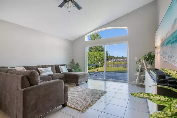 13625 BUDWORTH CIR, Orlando, FL 32832