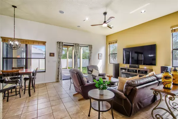 2626 GREENWILLOW DR, Orlando, FL 32825