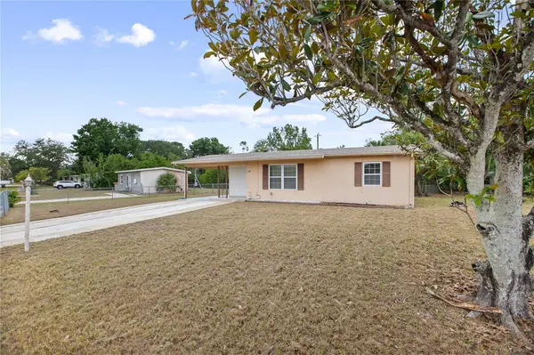 566 S FLOYD CIR, Deltona, FL 32725