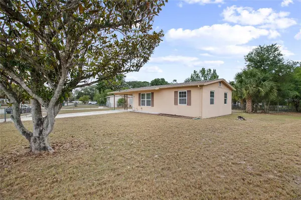 566 S FLOYD CIR, Deltona, FL 32725