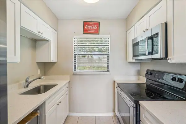 1691 LUCY TERRY AVE, Apopka, FL 32703