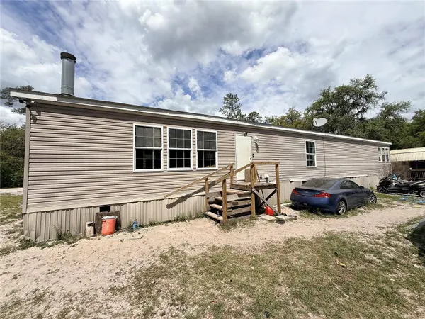 21520 SE 147TH LN, Umatilla, FL 32784