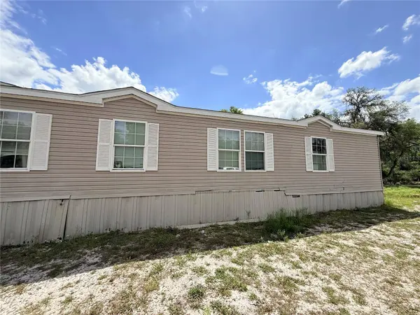 21520 SE 147TH LN, Umatilla, FL 32784