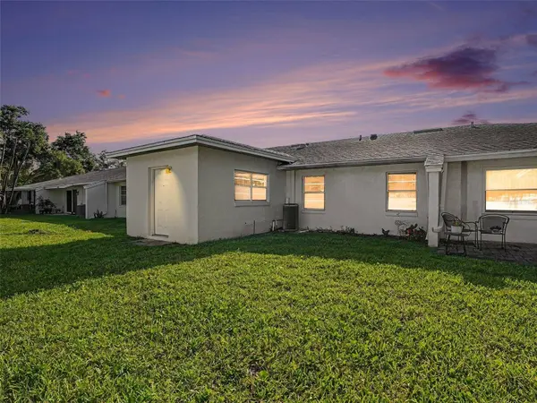 1525 OAKVIEW CIR SE, Winter Haven, FL 33880