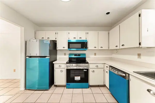 11805 SKYLAKE PL #C, Tampa, FL 33617