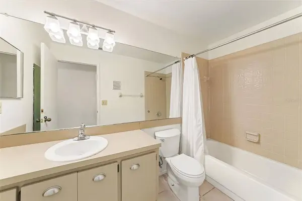 11805 SKYLAKE PL #C, Tampa, FL 33617