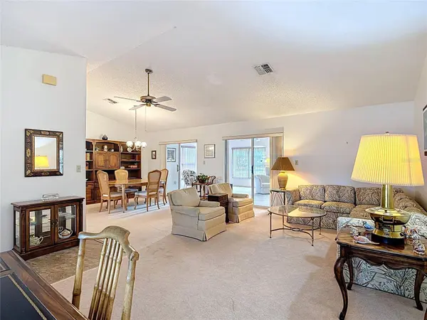 28632 TANNER DR, Wesley Chapel, FL 33543