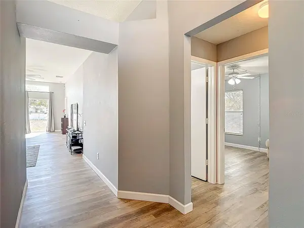 10411 HUNTERS HAVEN BLVD, Riverview, FL 33578