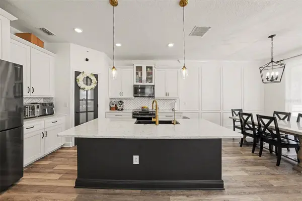 11639 LAKE BLVD, New Port Richey, FL 34655