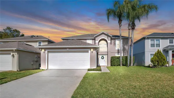 128 CARMEL BAY DR, Sanford, FL 32771