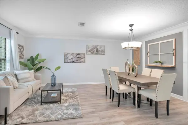 1763 WATERSIDE OAKS DR, Orange City, FL 32763