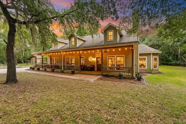 381 N JUNGLE RD, Geneva, FL 32732