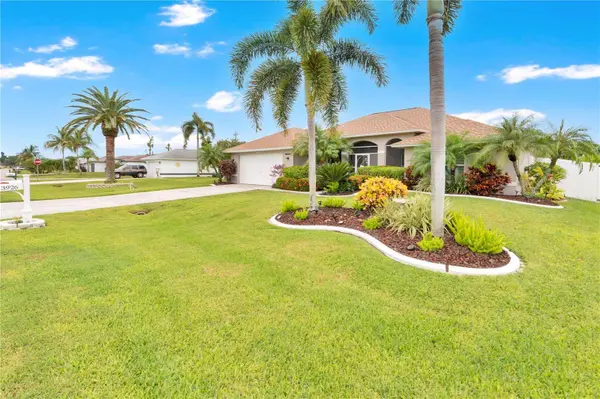 3926 SW 1ST AVE, Cape Coral, FL 33914