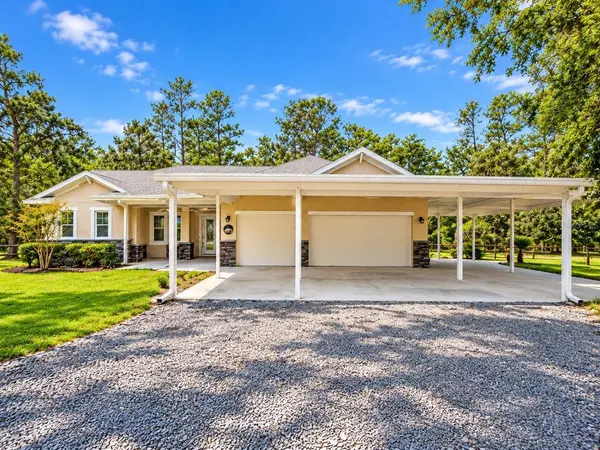 922 VOLUSIA TIMBER CT, Lake Helen, FL 32744