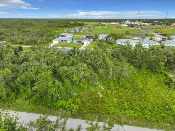 2213 Tea St, Port Charlotte, FL 33948