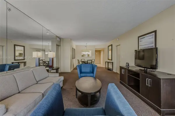 17375 Collins Ave #2401, Sunny Isles Beach, FL 33160