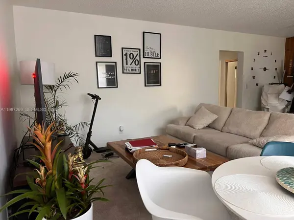 1755 NE 116th Rd #8, North Miami, FL 33181