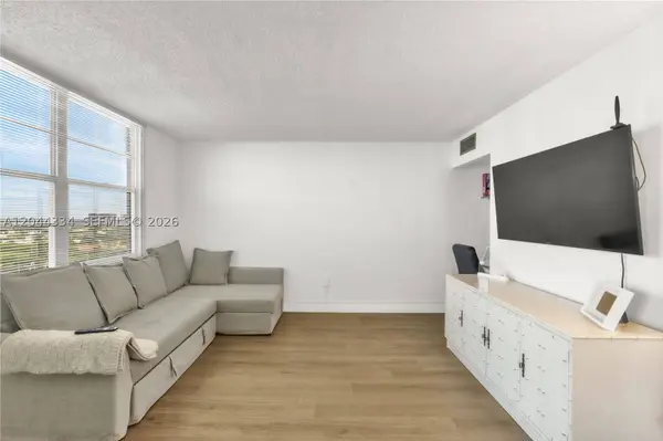 2851 NE 183rd St #1412E, Aventura, FL 33160