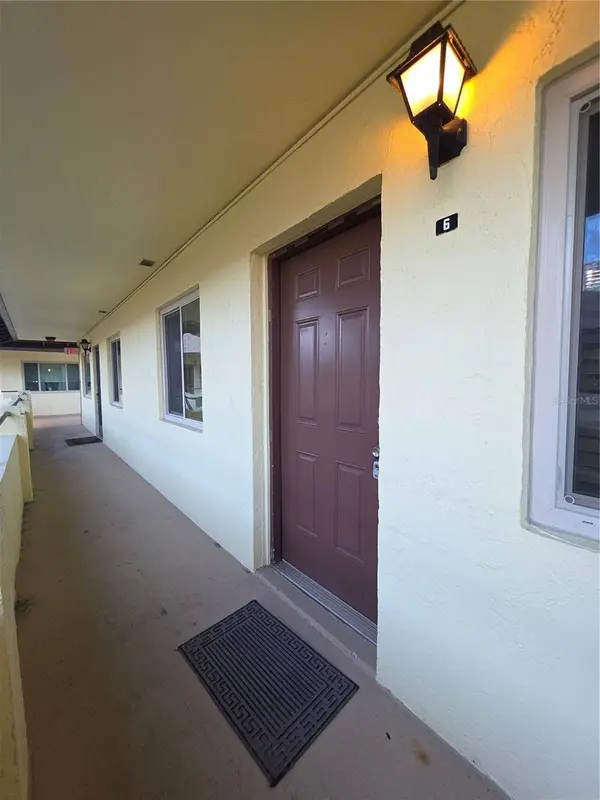 400 OAKRIDGE BLVD #60, Daytona Beach, FL 32118