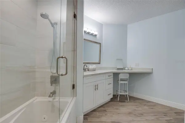 11520 SHIPWATCH DR #1385, Largo, FL 33774