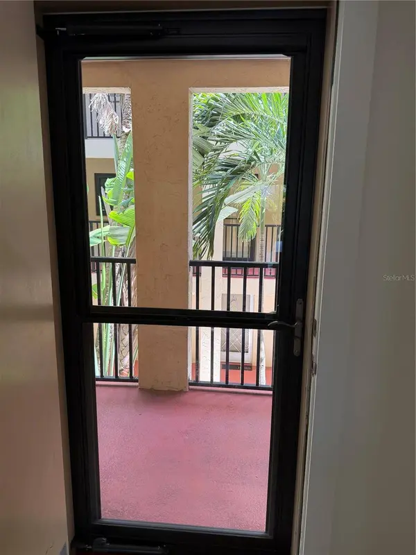 3700 S OSPREY AVE #205, Sarasota, FL 34239