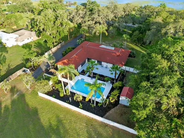 9269 SILVER LAKE DR, Leesburg, FL 34788