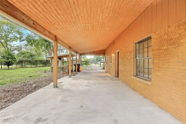 25888 SE 157TH LN, Umatilla, FL 32784
