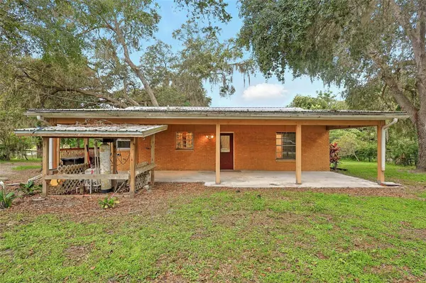 25888 SE 157TH LN, Umatilla, FL 32784