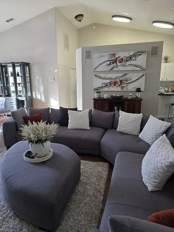 30 LAKE DIAMOND AVE, Ocala, FL 34472