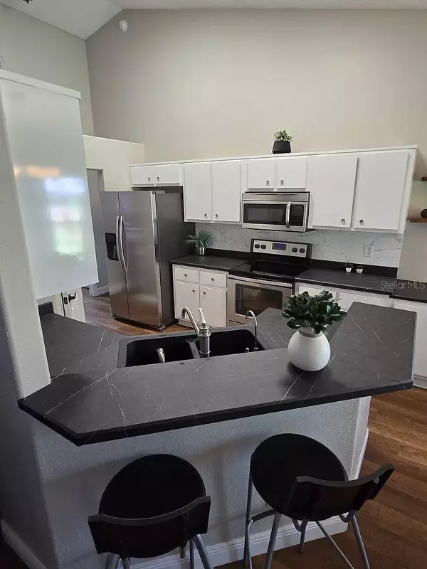 30 LAKE DIAMOND AVE, Ocala, FL 34472