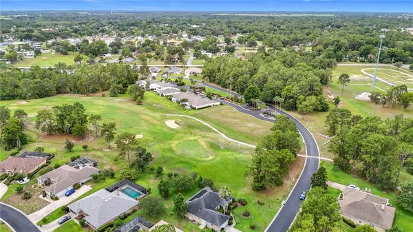 30 LAKE DIAMOND AVE, Ocala, FL 34472