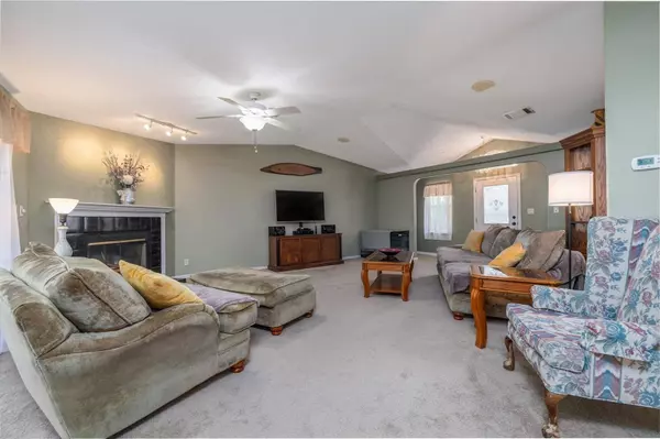 111 PENNY ACRES LN, Crescent City, FL 32112