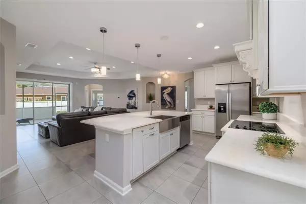 32 ASHFORD LAKES DR, Ormond Beach, FL 32174