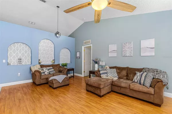 2270 NEWMARK DR, Deltona, FL 32738