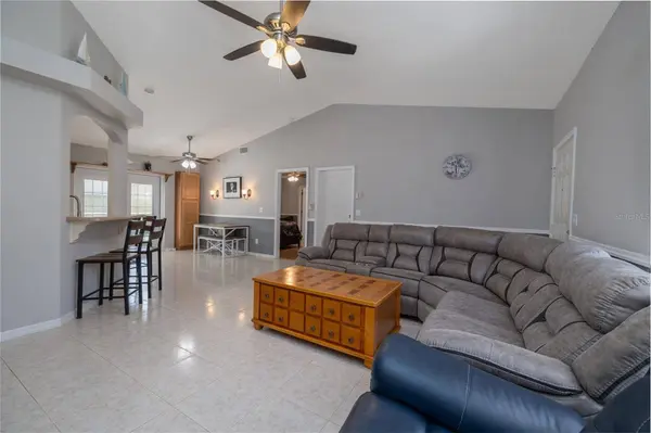 2980 WINDLE LN, South Daytona, FL 32119