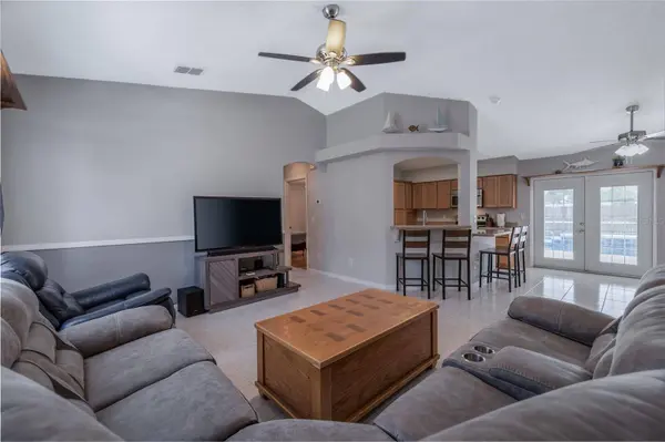 2980 WINDLE LN, South Daytona, FL 32119