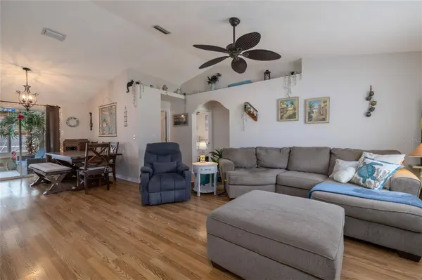 22 PROSPECT LN, Palm Coast, FL 32164