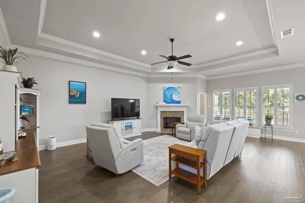 1544 Sabal Palm Dr, Gulf Breeze, FL 32563