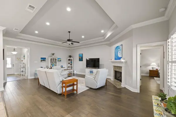 1544 Sabal Palm Dr, Gulf Breeze, FL 32563