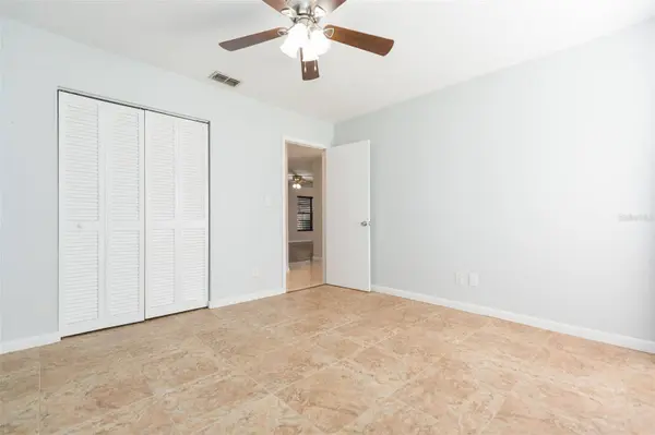 12208 ELSMERE CT, Thonotosassa, FL 33592