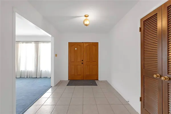 7002 DOREEN ST, Tampa, FL 33617