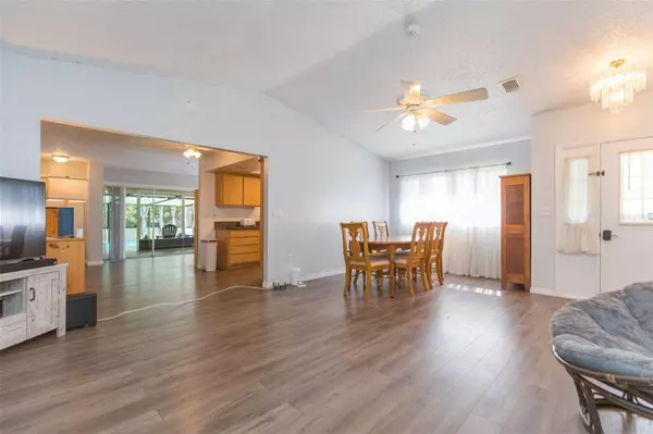 13016 CLUB DR, Hudson, FL 34667