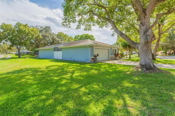 13016 CLUB DR, Hudson, FL 34667