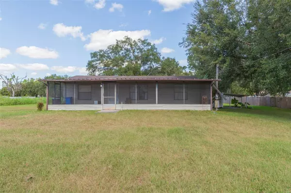 11228 MARLBOROUGH DR, Seffner, FL 33584